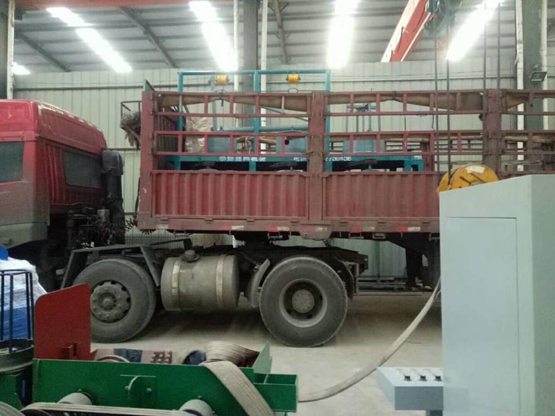 湖北孝感拉絲機(jī)發(fā)貨中 湖北孝感拉絲機(jī)發(fā)貨中